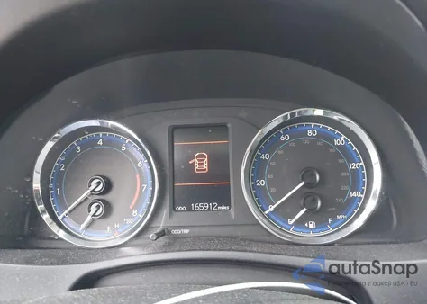 2017 Toyota Corolla Le z USA, uszkodzony, nr VIN 5YFBURHE7HP640788